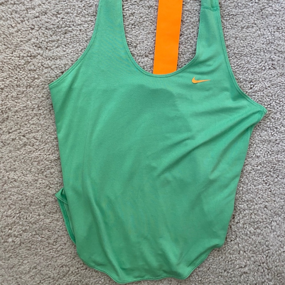 Women’s Nike Tank Top